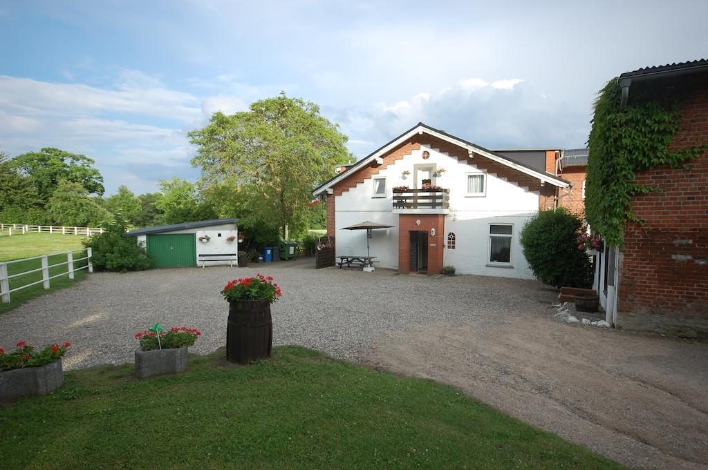Ostsee Pension Pohnsdorfer Muehle Зирксдорф Экстерьер фото