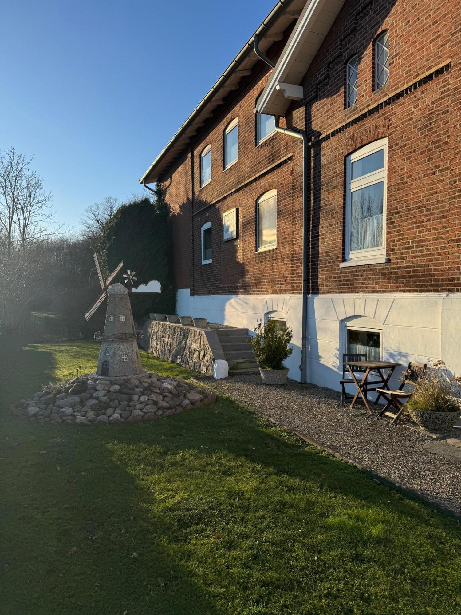 Ostsee Pension Pohnsdorfer Muehle Зирксдорф Экстерьер фото
